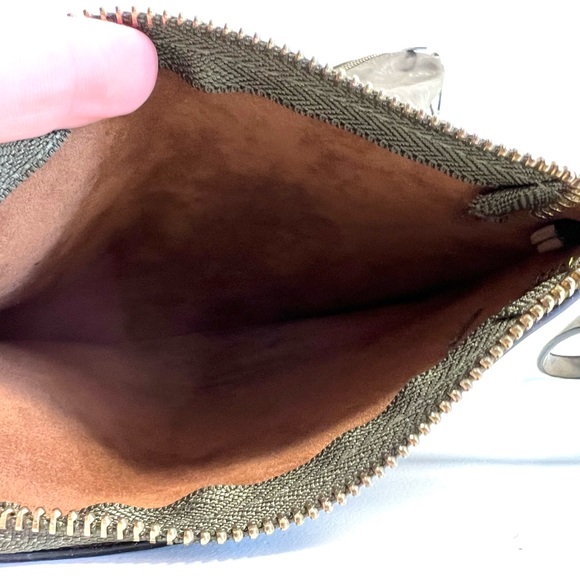 Joy Susan 2-piece Vegan Gray Brown Crossbody Hobo Bag and Wristlet Set LIKE NEW - Picture 12 of 14